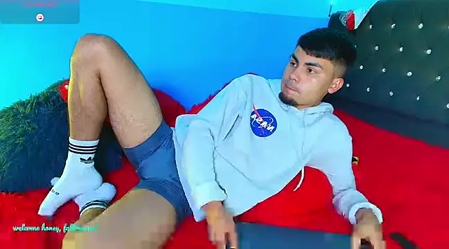 Snapshot of kalivan_voinesscu chatting on December 2024 04:42:02 AM kalivan voinesscu online show from December 2024 04:42:02 AM