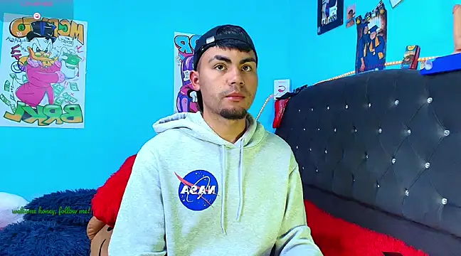 Snapshot of kalivan_voinesscu chatting on February 2025 06:37:01 AM kalivan voinesscu online show from February 2025 06:37:01 AM