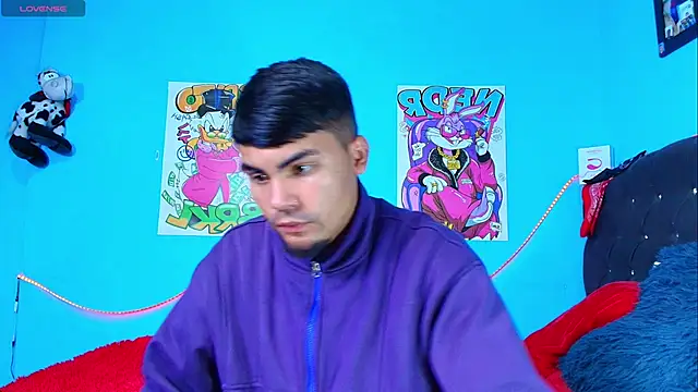 Snapshot of kalivan_voinesscu chatting on February 2025 06:10:02 AM kalivan voinesscu online show from February 2025 06:10:02 AM