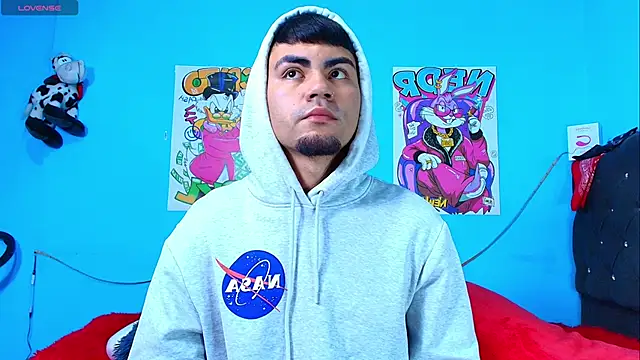 Snapshot of kalivan_voinesscu chatting on March 2025 12:36:02 PM kalivan voinesscu online show from March 2025 12:36:02 PM