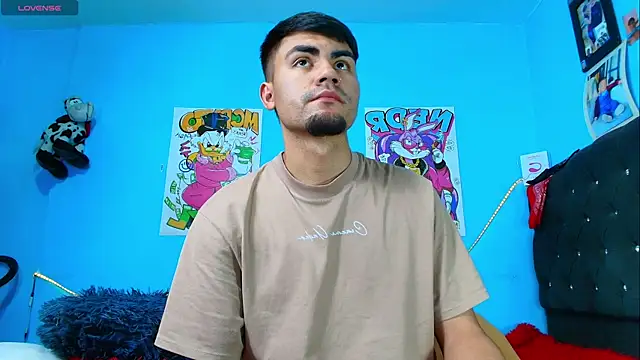 Snapshot of kalivan_voinesscu chatting on March 2025 06:21:02 AM kalivan voinesscu online show from March 2025 06:21:02 AM