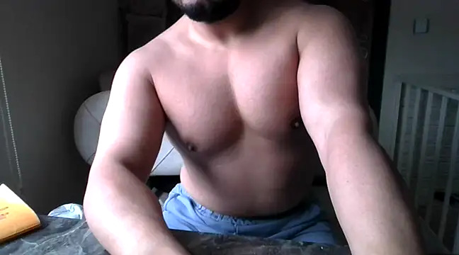 Snapshot of DateMike94 chatting on January 2025 10:14:02 AM DateMike94 online show from January 2025 10:14:02 AM