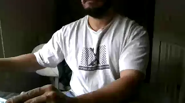 Snapshot of DateMike94 chatting on January 2025 09:56:01 AM DateMike94 online show from January 2025 09:56:01 AM