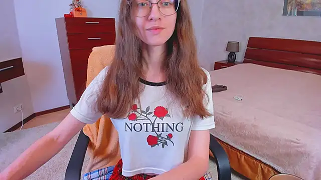 Pantyhose Mila online show from February 2026 08:38:01 PM