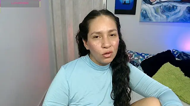 Snapshot of naihroby chatting on March 2026 05:12:02 AM naihroby online show from March 2026 05:12:02 AM