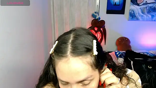 Snapshot of naihroby chatting on April 2026 04:59:01 AM naihroby online show from April 2026 04:59:01 AM