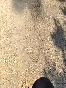 Ishan003 online show from September 2025 02:02:02 AM