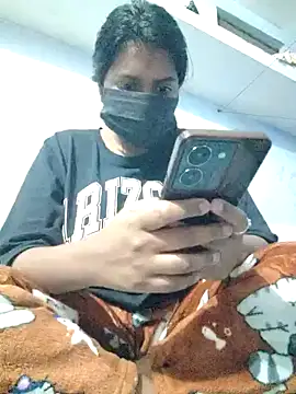 Snapshot of Priya_Strip chatting on January 2025 07:10:02 PM Priya Strip online show from January 2025 07:10:02 PM