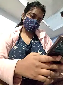 Snapshot of Priya_Strip chatting on January 2025 02:19:01 PM Priya Strip online show from January 2025 02:19:01 PM