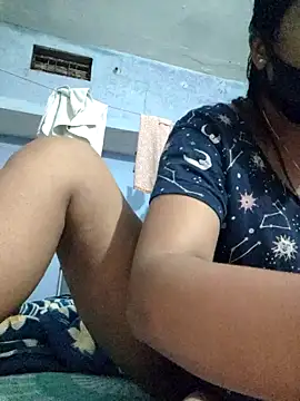 Snapshot of Priya_Strip chatting on February 2025 08:13:02 PM Priya Strip online show from February 2025 08:13:02 PM