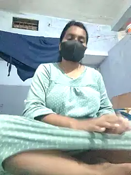 Snapshot of Priya_Strip chatting on February 2025 06:19:02 PM Priya Strip online show from February 2025 06:19:02 PM