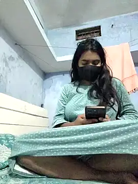 Snapshot of Priya_Strip chatting on February 2025 10:11:02 PM Priya Strip online show from February 2025 10:11:02 PM