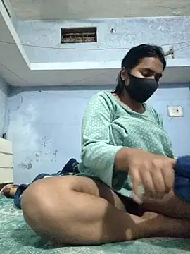 Snapshot of Priya_Strip chatting on February 2025 07:19:02 PM Priya Strip online show from February 2025 07:19:02 PM