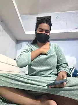 Snapshot of Priya_Strip chatting on February 2025 05:56:01 AM Priya Strip online show from February 2025 05:56:01 AM