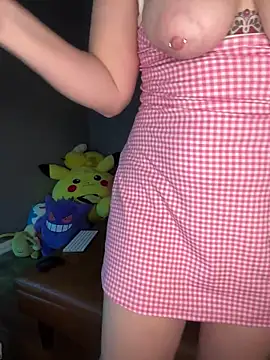 Scarlettredff online show from September 2025 02:16:01 AM