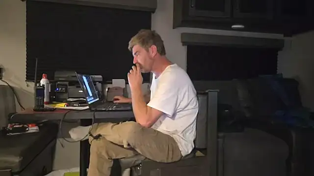 Snapshot of Cobra500hp chatting on September 2025 05:11:02 AM Cobra500hp online show from September 2025 05:11:02 AM