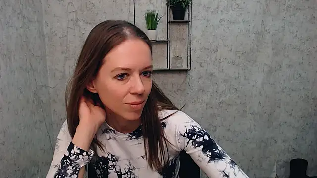 Snapshot of GloriaSi_ chatting on February 2025 10:24:02 AM GloriaSi online show from February 2025 10:24:02 AM