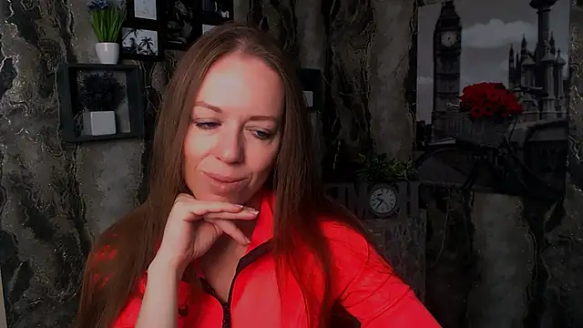 Snapshot of GloriaSi_ chatting on October 2025 04:44:02 AM GloriaSi online show from October 2025 04:44:02 AM