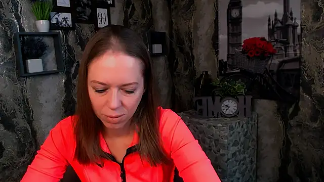 Snapshot of GloriaSi_ chatting on November 2025 05:30:02 AM GloriaSi online show from November 2025 05:30:02 AM