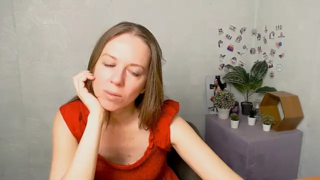 Snapshot of GloriaSi_ chatting on November 2025 05:33:01 PM GloriaSi online show from November 2025 05:33:01 PM