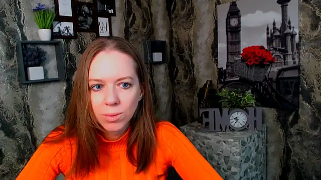 Snapshot of GloriaSi_ chatting on November 2025 10:08:02 AM GloriaSi online show from November 2025 10:08:02 AM