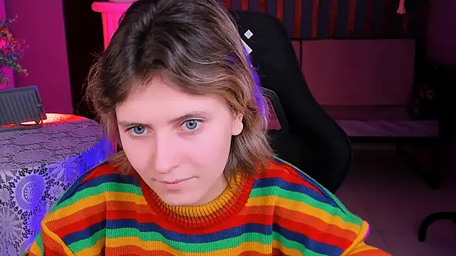 Snapshot of LolaAsmus chatting on January 2025 08:20:02 AM LolaAsmus online show from January 2025 08:20:02 AM