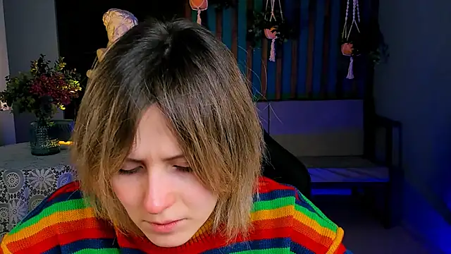 Snapshot of LolaAsmus chatting on January 2025 06:11:01 AM LolaAsmus online show from January 2025 06:11:01 AM