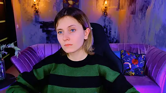 Snapshot of LolaAsmus chatting on January 2025 08:29:01 AM LolaAsmus online show from January 2025 08:29:01 AM