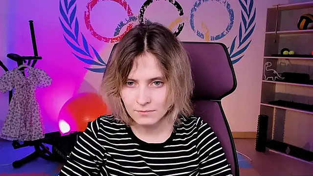 Snapshot of LolaAsmus chatting on February 2025 08:08:01 AM LolaAsmus online show from February 2025 08:08:01 AM