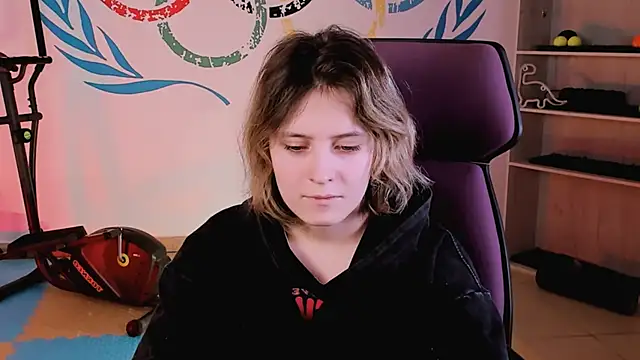 Snapshot of LolaAsmus chatting on February 2025 11:17:02 AM LolaAsmus online show from February 2025 11:17:02 AM