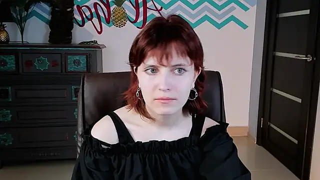 Snapshot of LolaAsmus chatting on March 2025 11:44:02 AM LolaAsmus online show from March 2025 11:44:02 AM