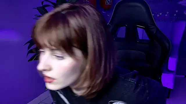 Snapshot of LolaAsmus chatting on March 2025 05:31:01 PM LolaAsmus online show from March 2025 05:31:01 PM