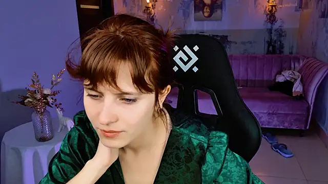 Snapshot of LolaAsmus chatting on September 2025 07:45:02 AM LolaAsmus online show from September 2025 07:45:02 AM