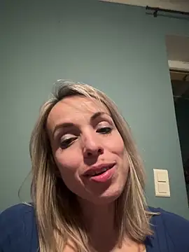 Annelibre online show from February 2025 06:17:02 AM