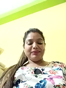 Snapshot of Babydoll_18 chatting on February 2025 01:38:01 PM Babydoll 18 online show from February 2025 01:38:01 PM