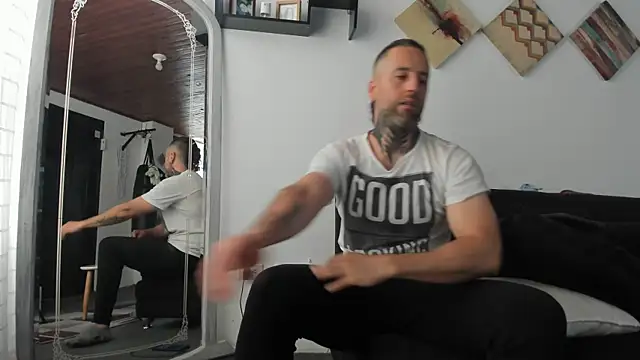 Antoniohot2024 online show from March 2025 01:15:01 PM