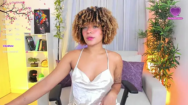 Snapshot of natty_romanof_18 chatting on July 2026 11:52:01 AM natty romanof 18 online show from July 2026 11:52:01 AM