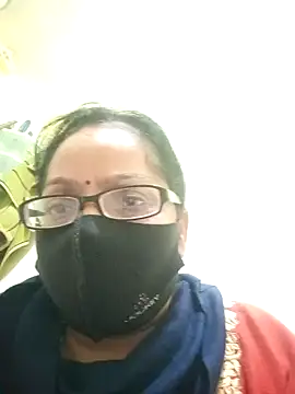 Snapshot of heenage chatting on December 2024 05:34:01 PM heenage online show from December 2024 05:34:01 PM