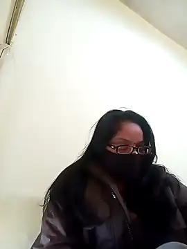 Snapshot of heenage chatting on December 2024 06:59:01 AM heenage online show from December 2024 06:59:01 AM