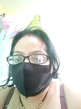 Snapshot of heenage chatting on February 2025 07:18:02 AM heenage online show from February 2025 07:18:02 AM