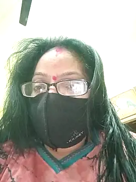 Snapshot of heenage chatting on February 2025 01:22:01 AM heenage online show from February 2025 01:22:01 AM