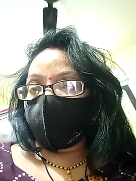 Snapshot of heenage chatting on February 2025 06:07:01 AM heenage online show from February 2025 06:07:01 AM