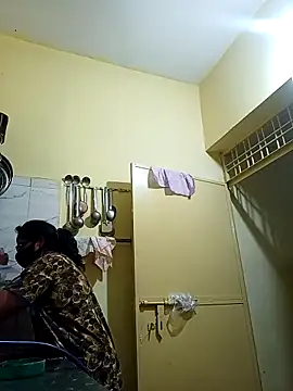 Snapshot of heenage chatting on March 2025 04:56:02 PM heenage online show from March 2025 04:56:02 PM