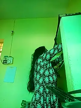 Snapshot of heenage chatting on October 2025 09:41:02 AM heenage online show from October 2025 09:41:02 AM