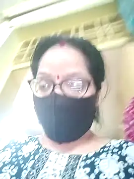 heenage online show from February 2026 04:27:02 AM