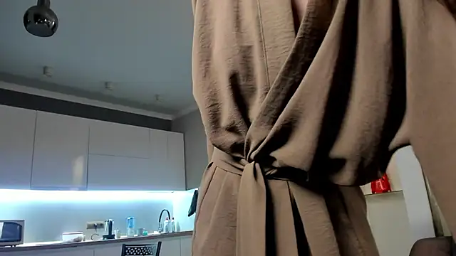 Snapshot of Emma_Flin chatting on December 2024 10:45:02 AM Emma Flin online show from December 2024 10:45:02 AM