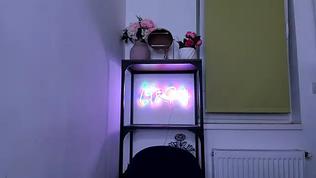 Snapshot of LaraStone69 chatting on September 2025 07:17:02 PM LaraStone69 online show from September 2025 07:17:02 PM