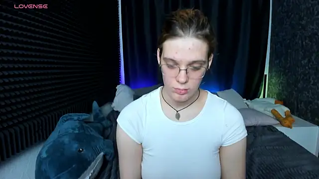 Snapshot of KIKI_Krash chatting on January 2025 04:28:01 PM KIKI Krash online show from January 2025 04:28:01 PM