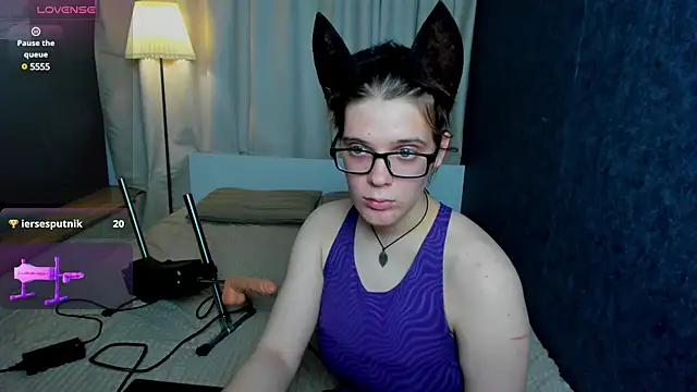 Snapshot of KIKI_Krash chatting on March 2025 04:44:02 PM KIKI Krash online show from March 2025 04:44:02 PM