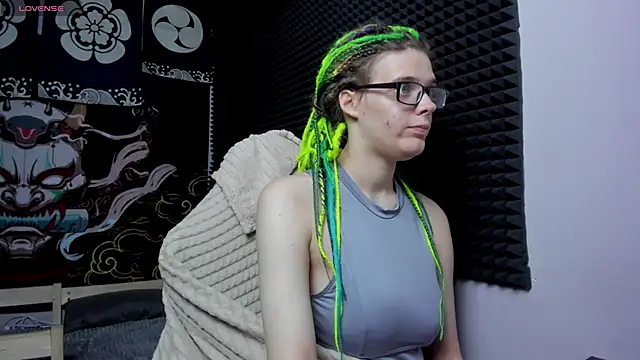 Snapshot of KIKI_Krash chatting on September 2025 10:38:02 AM KIKI Krash online show from September 2025 10:38:02 AM